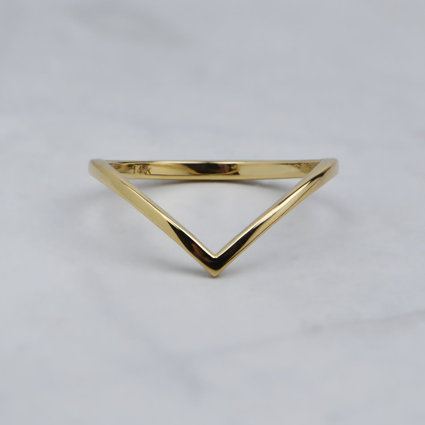 14k Gold Chevron Fashion Band