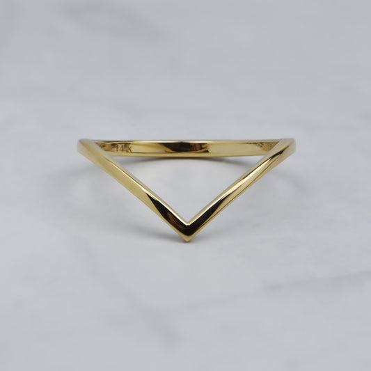 14k Gold Chevron Fashion Band