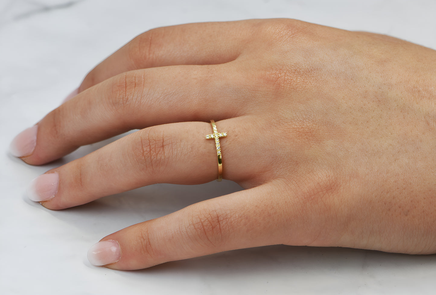 14k Gold Cross Fashion Band with Lab Grown Diamonds