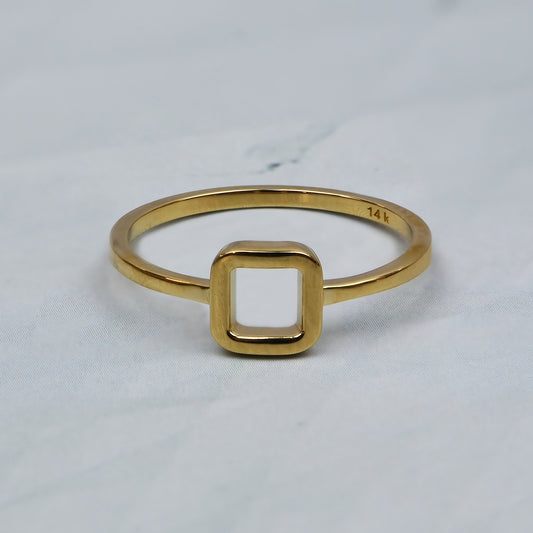 14k Gold Simple Square Fashion Band